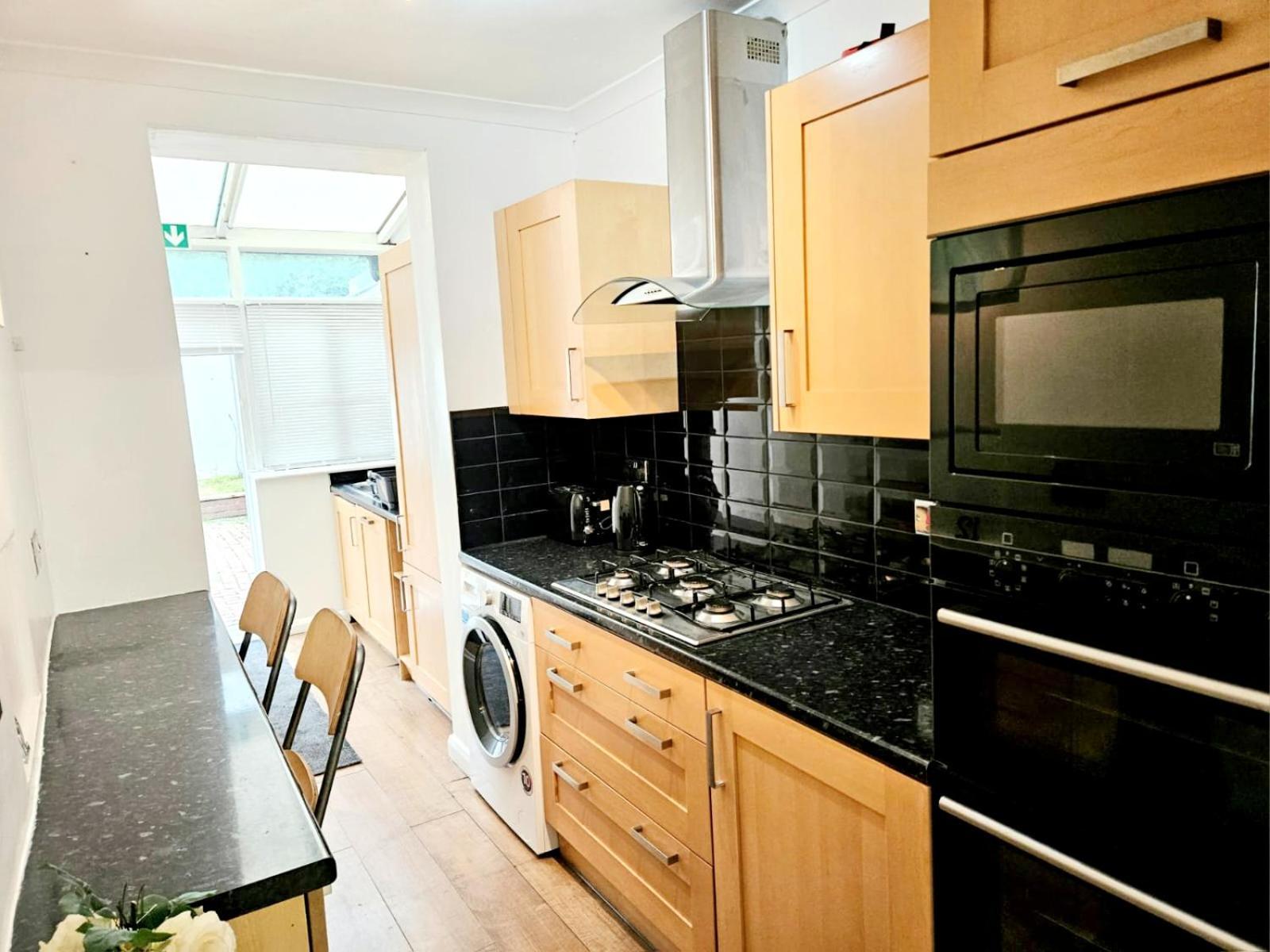Cosy 4 *
